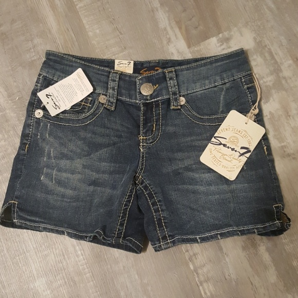 Jean Shorts - Picture 1 of 2